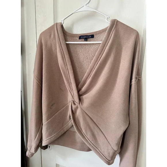 Ocean Drive Women’s size Small Light pink criss cross sweater - Picture 2 of 8